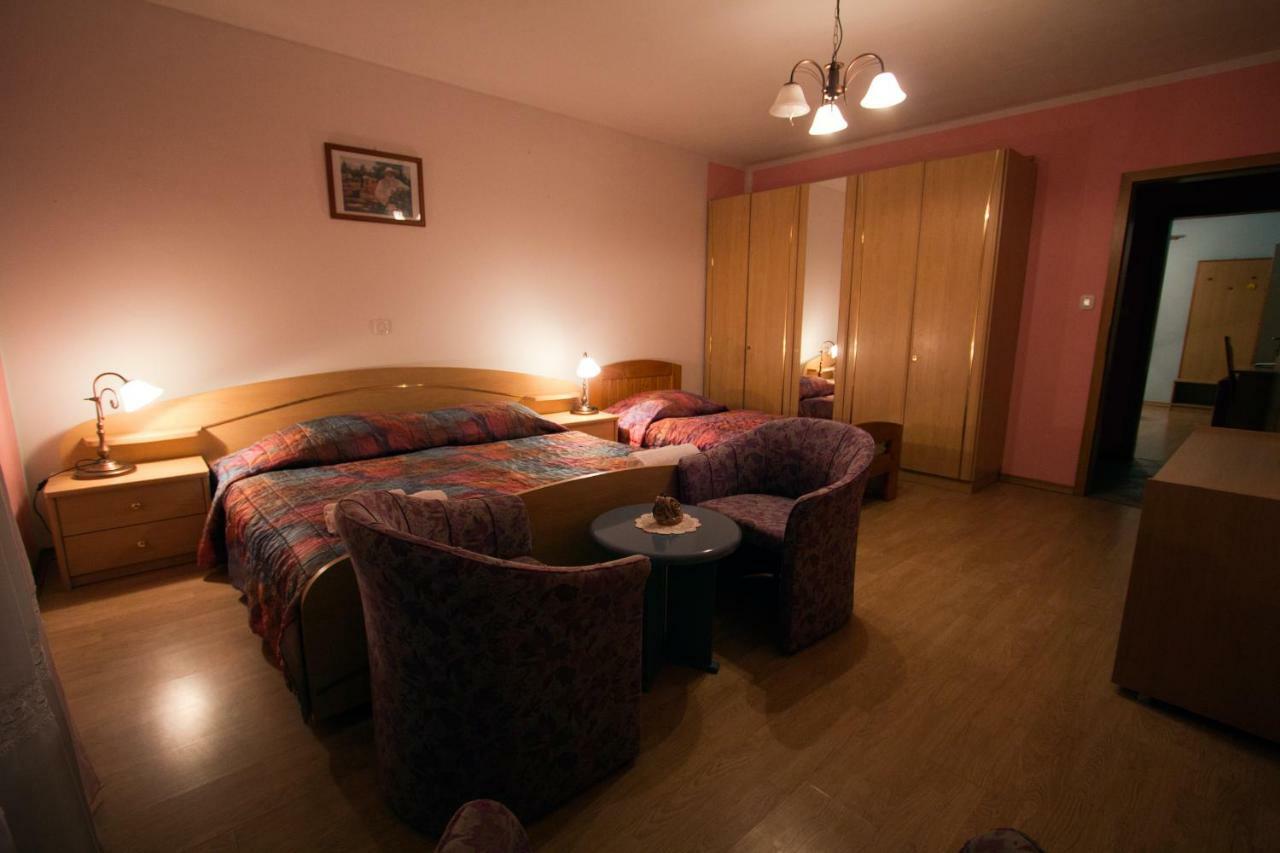 Tourist Farm Gregoric * Zalosce